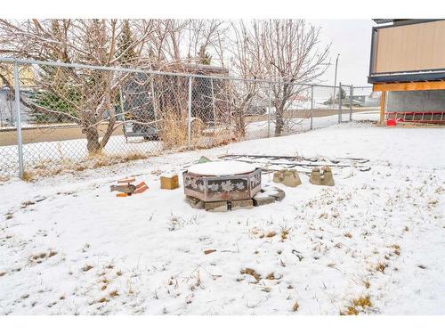 4801 45 Avenue, Spirit River, AB - Outdoor