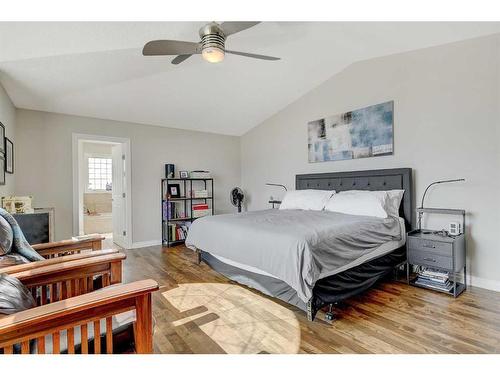 9010 Lakeshore Drive, Grande Prairie, AB - Indoor Photo Showing Bedroom