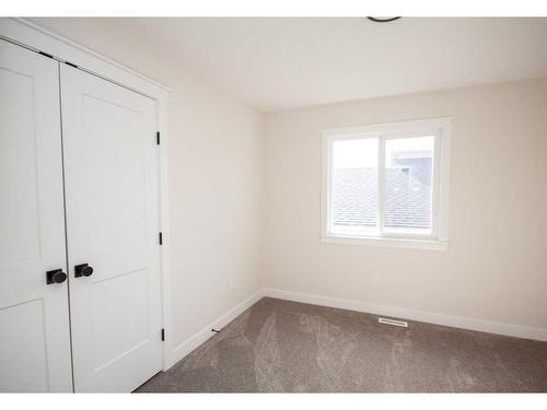 9805 89A Street, Grande Prairie, AB - Indoor Photo Showing Other Room