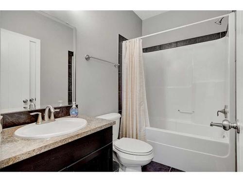 10406 154, Rural Grande Prairie No. 1, County Of, AB - Indoor Photo Showing Bathroom