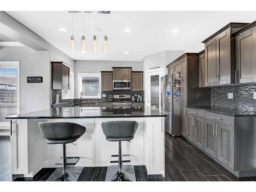 8814 60 Avenue, Grande Prairie, AB - Indoor Photo Showing Kitchen With Upgraded Kitchen