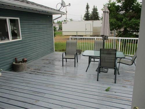 #308 6Th Avenue Se, Manning, AB - Outdoor With Deck Patio Veranda With Exterior