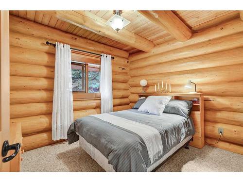 18-713072 Range Road 51, Rural Grande Prairie No. 1, County Of, AB - Indoor Photo Showing Bedroom