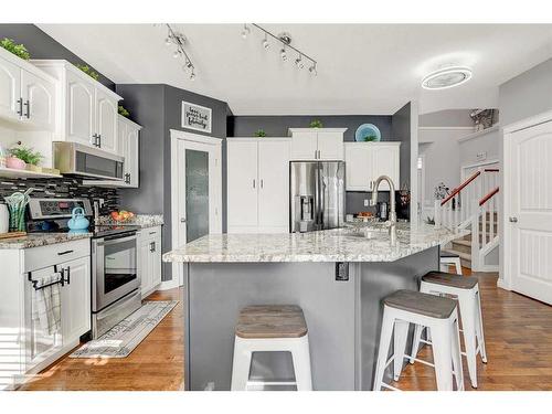 11257 81 Avenue, Grande Prairie, AB - Indoor Photo Showing Kitchen With Upgraded Kitchen