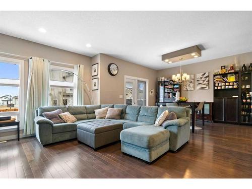 8538 70A Avenue, Grande Prairie, AB - Indoor Photo Showing Living Room