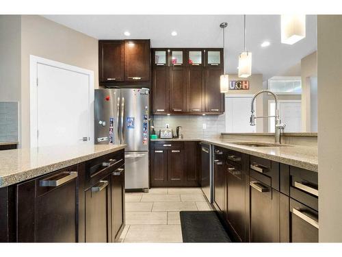 8538 70A Avenue, Grande Prairie, AB - Indoor Photo Showing Kitchen With Upgraded Kitchen