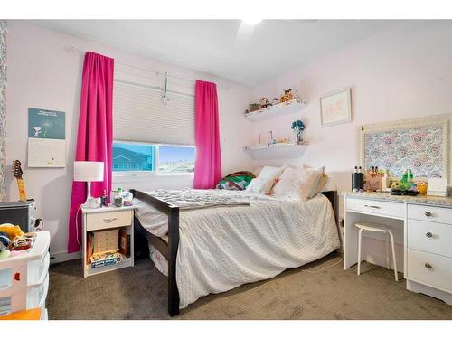 8538 70A Avenue, Grande Prairie, AB - Indoor Photo Showing Bedroom