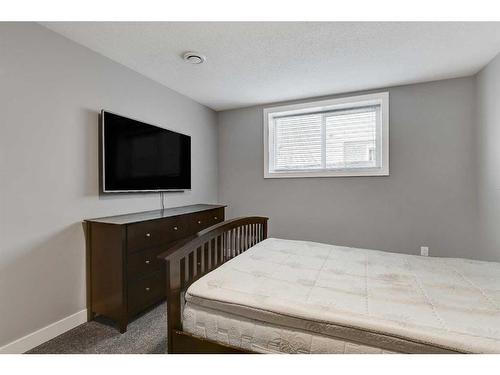 10602 92B Street, Grande Prairie, AB - Indoor Photo Showing Bedroom
