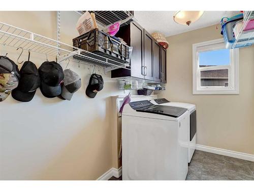 10909 O'Brien Crescent, Grande Prairie, AB - Indoor Photo Showing Laundry Room