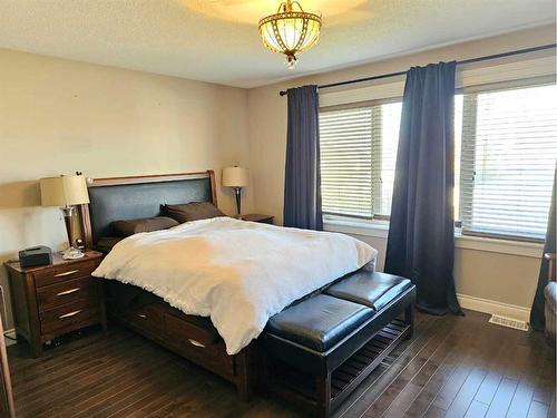 10708 158 Avenue, Rural Grande Prairie No. 1, County Of, AB - Indoor Photo Showing Bedroom