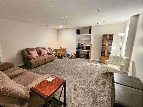 10708 158 Avenue, Rural Grande Prairie No. 1, County Of, AB - Indoor Photo Showing Living Room