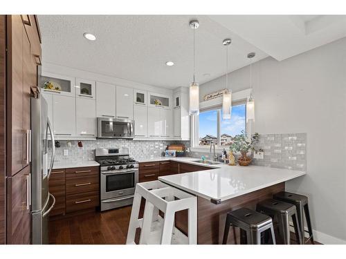12818 Oak Road, Grande Prairie, AB - Indoor Photo Showing Kitchen With Upgraded Kitchen