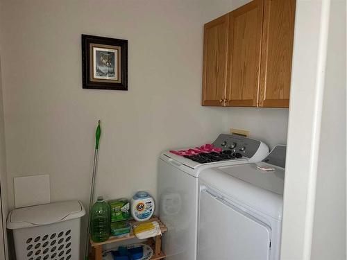 116 Shepherds Way, Valleyview, AB - Indoor Photo Showing Laundry Room