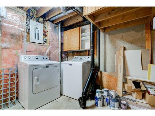7812 Cedarwood Park, Grande Prairie, AB - Indoor Photo Showing Laundry Room