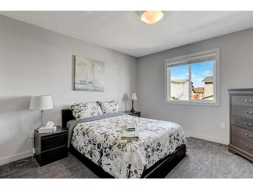 10613 114C Street, Grande Prairie, AB - Indoor Photo Showing Bedroom