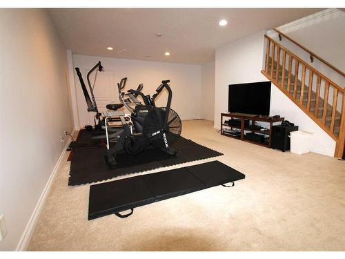 9005 Lakeshore Drive, Grande Prairie, AB - Indoor Photo Showing Gym Room
