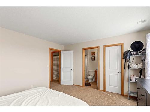 10741 72 Avenue, Grande Prairie, AB - Indoor Photo Showing Bedroom