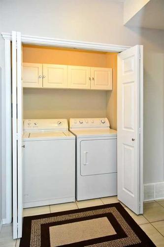 8841 62 Avenue, Grande Prairie, AB - Indoor Photo Showing Laundry Room