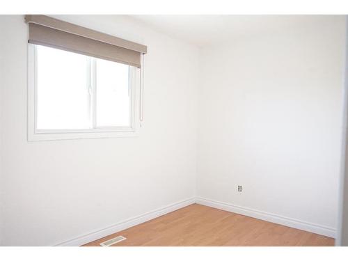 7818 Patterson Drive, Grande Prairie, AB - Indoor Photo Showing Other Room