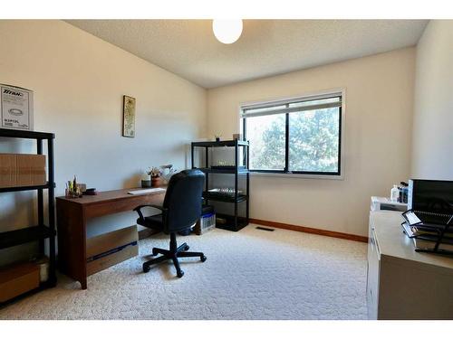7213 96 Street, Peace River, AB - Indoor Photo Showing Office