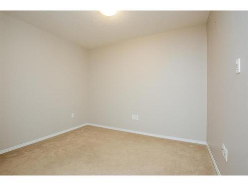 306-11240 104 Avenue, Grande Prairie, AB - Indoor Photo Showing Other Room