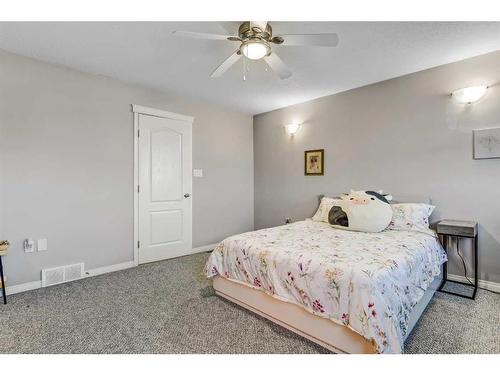 8910 126 Avenue, Grande Prairie, AB - Indoor Photo Showing Bedroom