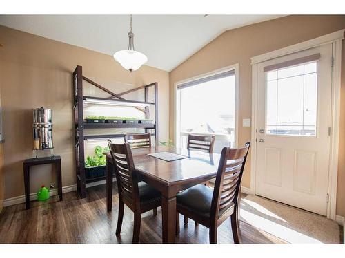 12702 88A Street, Grande Prairie, AB - Indoor Photo Showing Dining Room
