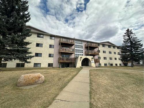 212-7801 98 Street, Peace River, AB - Outdoor With Balcony With Facade
