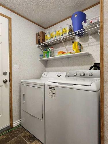 266 Mawdsley Crescent, Grande Cache, AB - Indoor Photo Showing Laundry Room