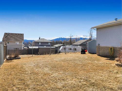 266 Mawdsley Crescent, Grande Cache, AB - Outdoor With Exterior