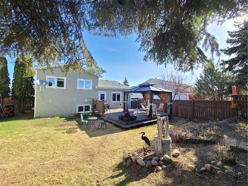 8221 102 Avenue, Peace River, AB - Outdoor