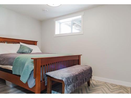 11310 105A Avenue, Grande Prairie, AB - Indoor Photo Showing Bedroom
