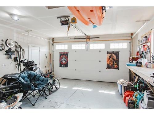11310 105A Avenue, Grande Prairie, AB - Indoor Photo Showing Garage