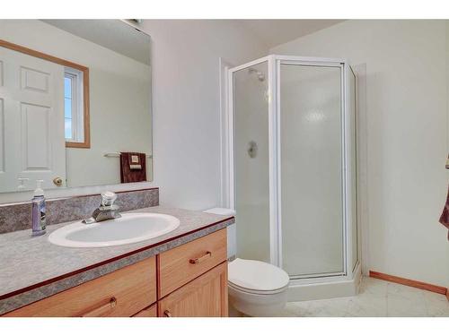 10900 Grande Avenue, Grande Cache, AB - Indoor Photo Showing Bathroom
