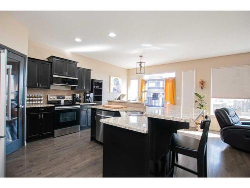 6509 111A Street, Grande Prairie, AB - Indoor Photo Showing Kitchen With Upgraded Kitchen