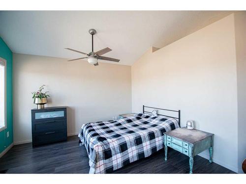 6509 111A Street, Grande Prairie, AB - Indoor Photo Showing Bedroom