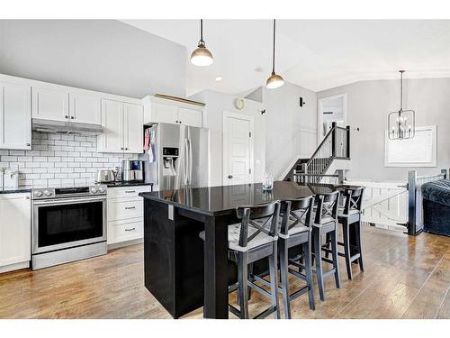 12621 103A Street, Grande Prairie, AB - Indoor Photo Showing Kitchen With Stainless Steel Kitchen With Upgraded Kitchen