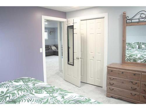 62 Pinnacle Lake Drive, Grande Prairie, AB - Indoor Photo Showing Bedroom