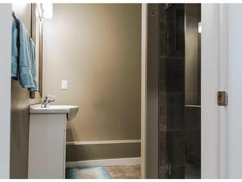 10222 154 Avenue, Rural Grande Prairie No. 1, County Of, AB - Indoor Photo Showing Bathroom