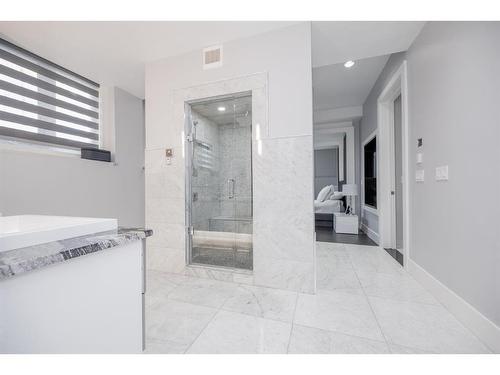 5402 Aspen Drive, Rural Grande Prairie No. 1, County Of, AB - Indoor Photo Showing Bathroom