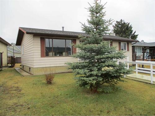 408 3Rd Street Nw, Manning, AB - Outdoor