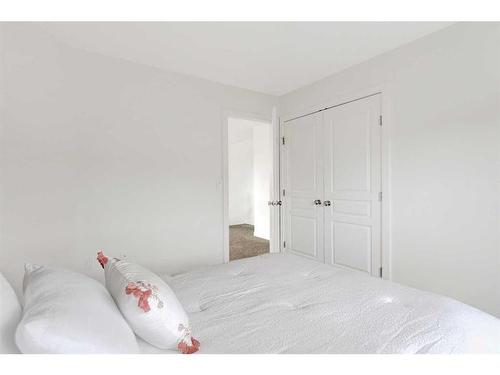 15226 104 Street, Rural Grande Prairie No. 1, County Of, AB - Indoor Photo Showing Bedroom