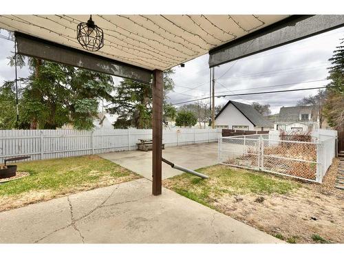 10514 101 Street, Peace River, AB - Outdoor