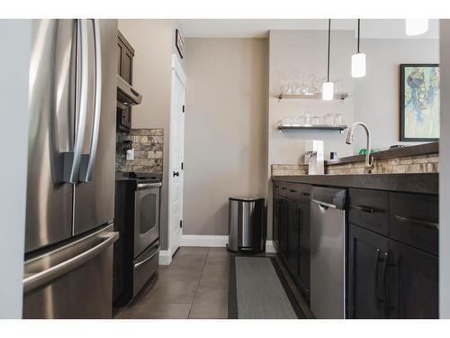 11244 80 Avenue, Grande Prairie, AB - Indoor Photo Showing Kitchen With Upgraded Kitchen