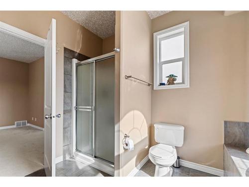 6810 102 Street, Grande Prairie, AB - Indoor Photo Showing Bathroom