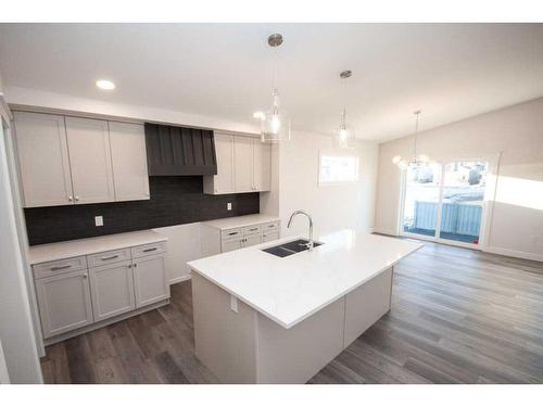 9802 89 Street, Grande Prairie, AB - Indoor Photo Showing Kitchen With Upgraded Kitchen