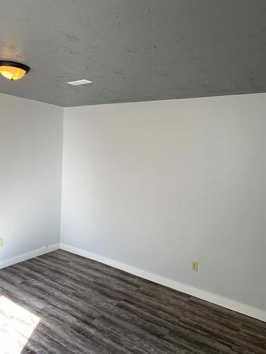 12401 94A Street, Grande Prairie, AB - Indoor Photo Showing Other Room