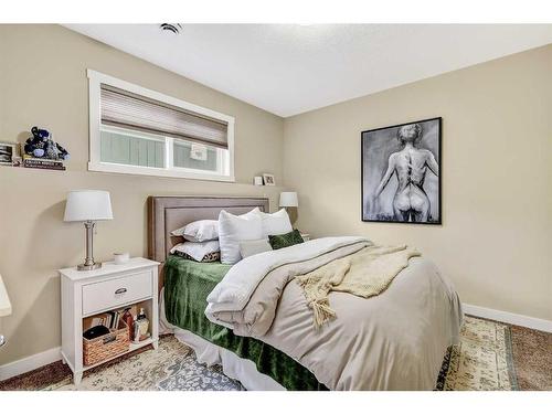 10109 92A Street, Grande Prairie, AB - Indoor Photo Showing Bedroom