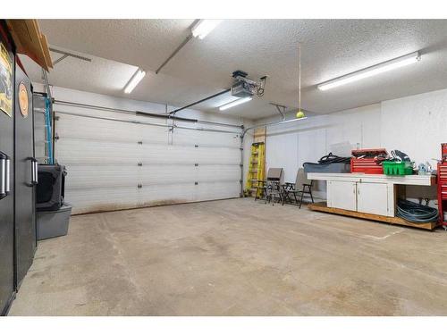 7413 102 Street, Grande Prairie, AB - Indoor Photo Showing Garage
