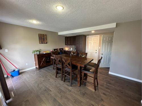10010 85 Street, Peace River, AB - Indoor Photo Showing Dining Room